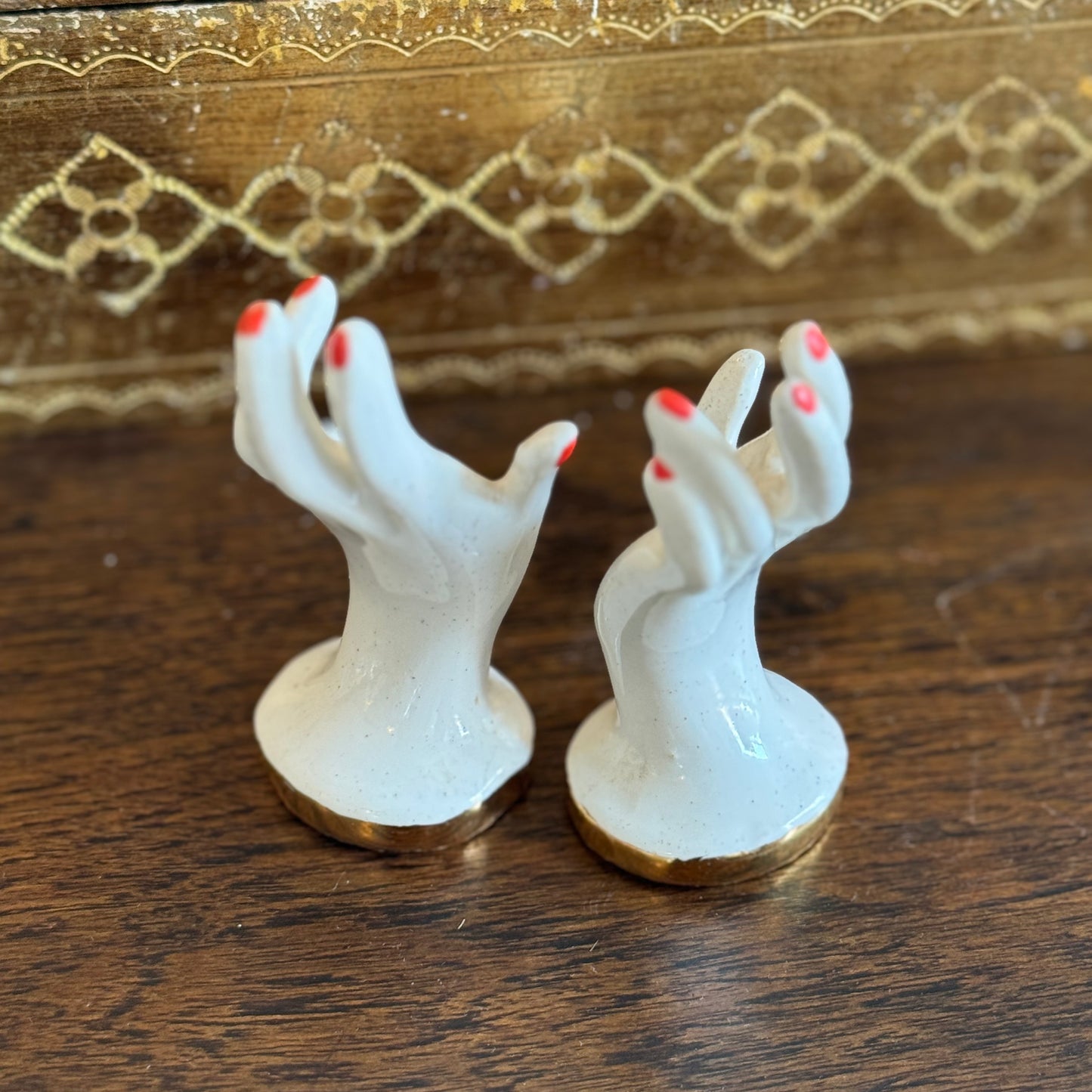 Loretta S + P Shakers Vintage